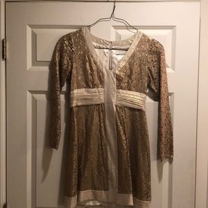 Beautiful shimmery gold lace mini dress by Laundry